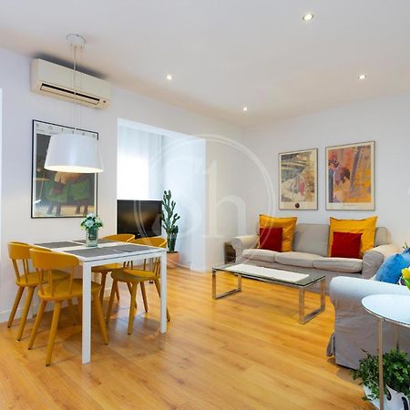 Bonito Apartamento Cerca De La Sagrada Familia 巴塞罗那 外观 照片