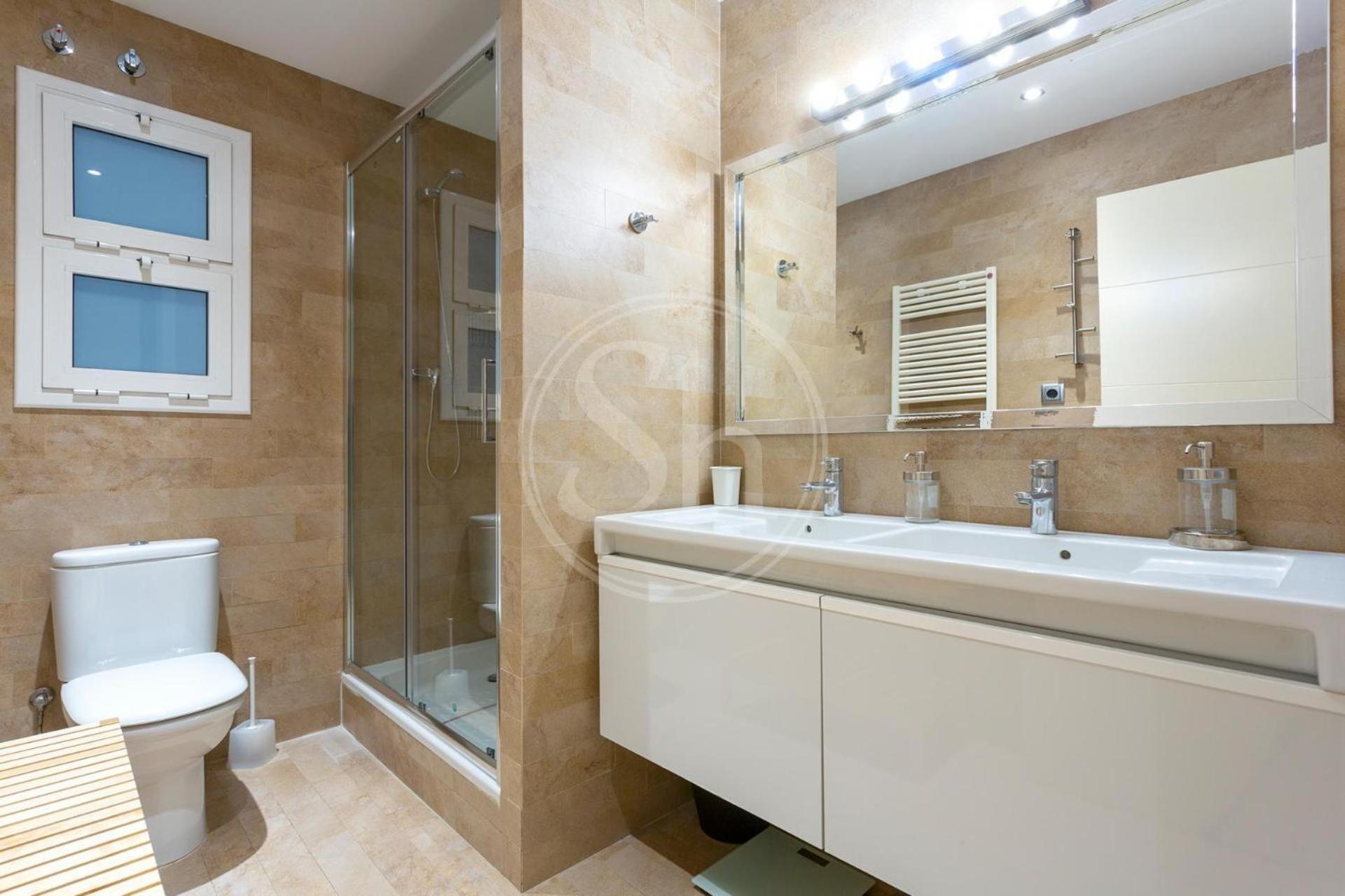 Bonito Apartamento Cerca De La Sagrada Familia 巴塞罗那 外观 照片
